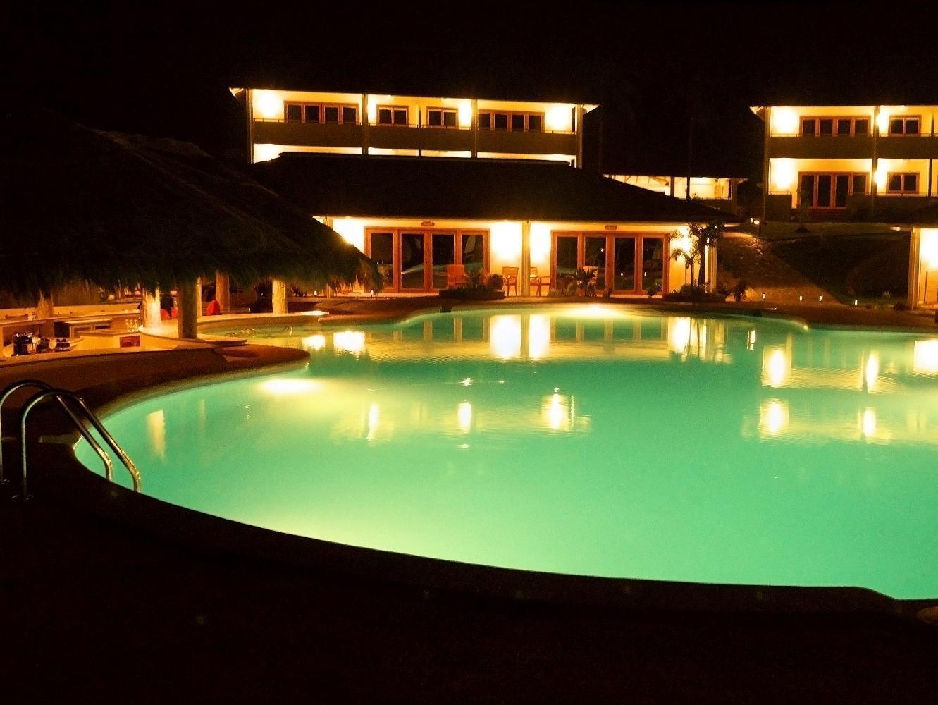 Salamangka Beach And Dive Resort サンフアン エクステリア 写真