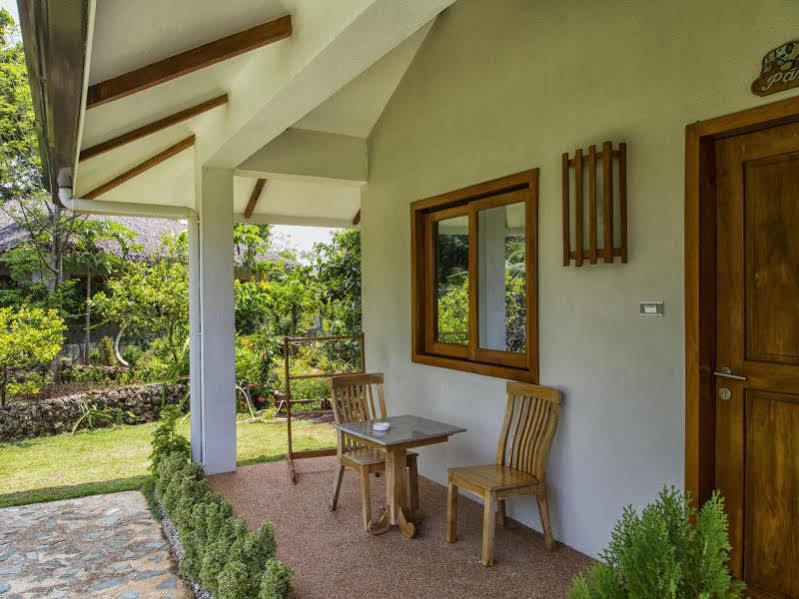 Salamangka Beach And Dive Resort サンフアン エクステリア 写真